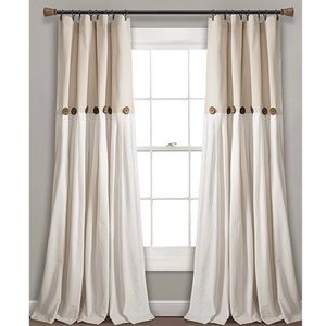 4 Curtain Panels Beige & White Block Design w/Buttons